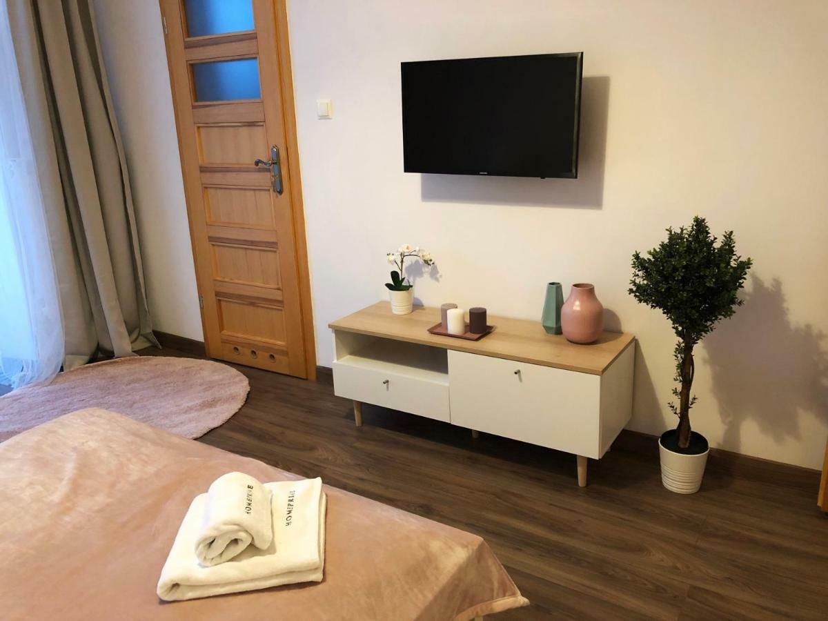 Aleja 3 Maja 7 By Homeprime Warsaw Ngoại thất bức ảnh